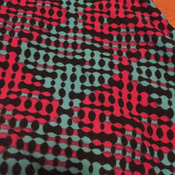 LuLaRoe OS Leggings - Picture 3 of 3
